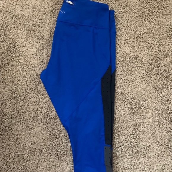 Zella crop legging - Picture 2 of 2